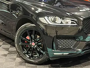 Used 2020 Jaguar F-Pace Chequered Flag Black - Interior and Exterior details 15
