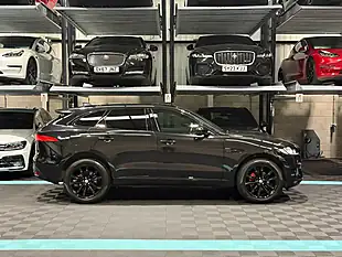 Used 2020 Jaguar F-Pace Chequered Flag Black - Interior and Exterior details 10