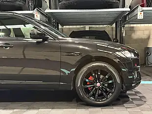 Used 2020 Jaguar F-Pace Chequered Flag Black - Interior and Exterior details 13