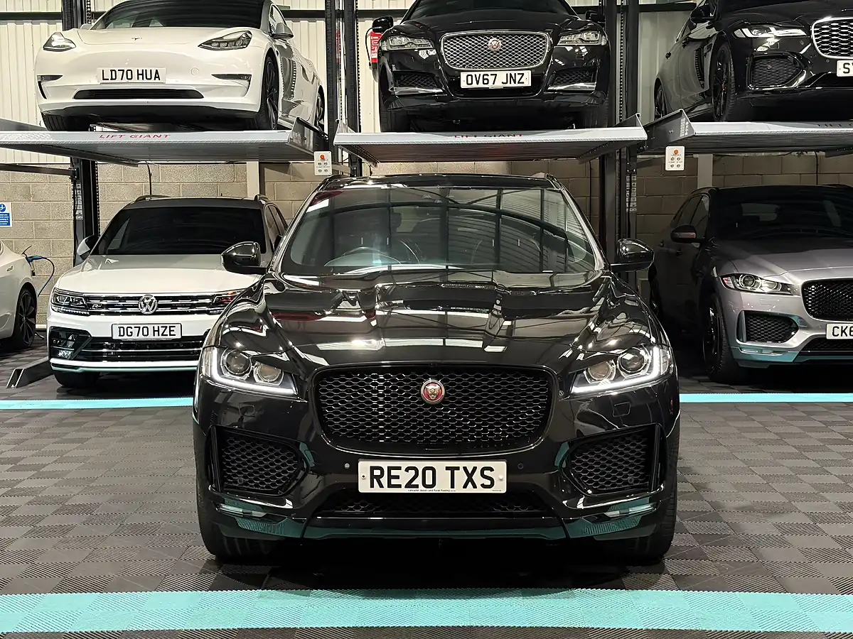 Used 2020 Jaguar F-Pace Chequered Flag Black - Interior and Exterior details 4