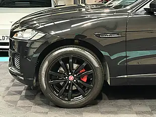 Used 2020 Jaguar F-Pace Chequered Flag Black - Interior and Exterior details 10