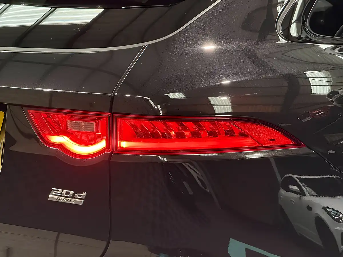 Used 2020 Jaguar F-Pace Chequered Flag Black - Interior and Exterior details 11