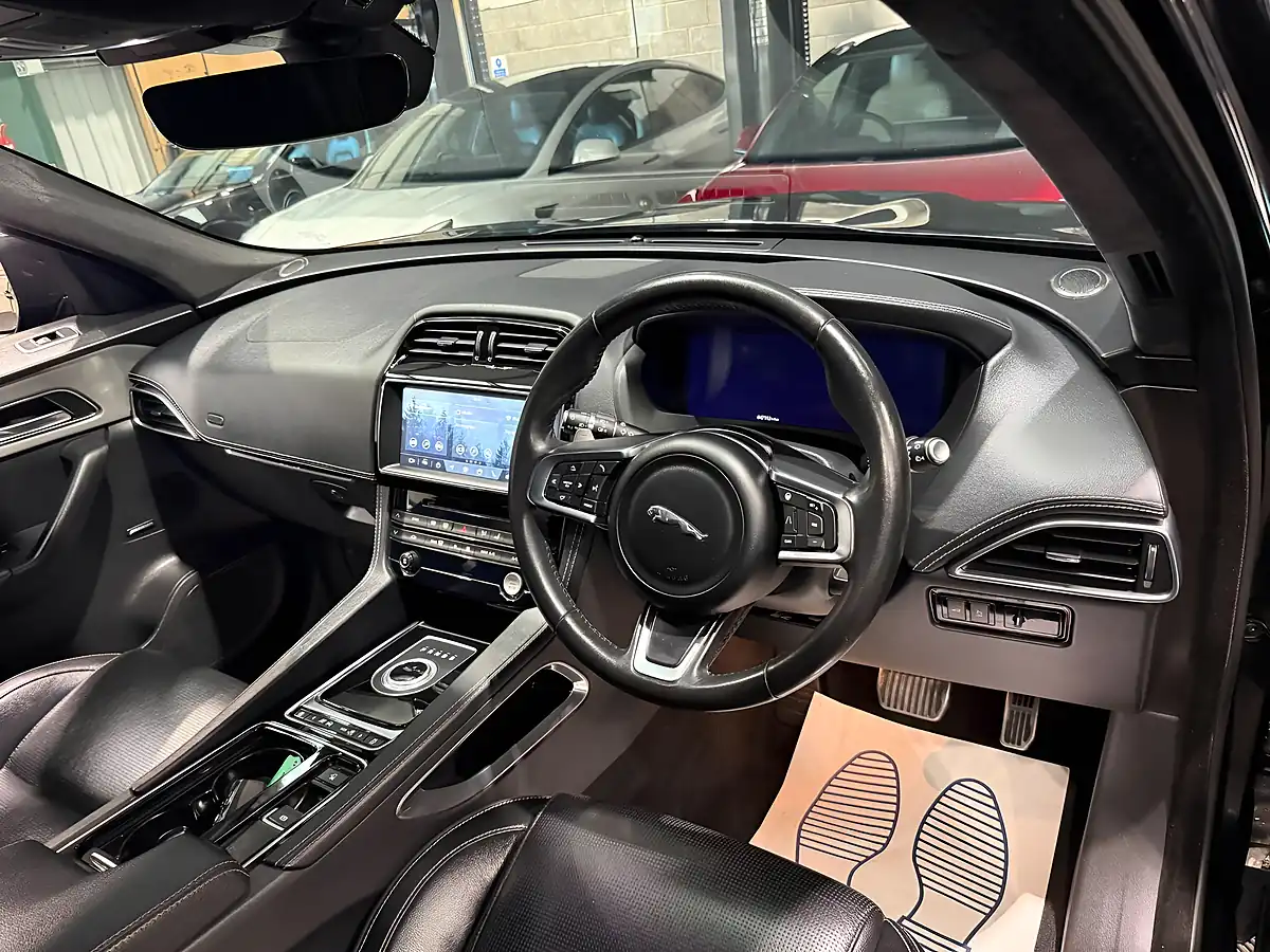 Used 2020 Jaguar F-Pace Chequered Flag Black - Interior and Exterior details 12