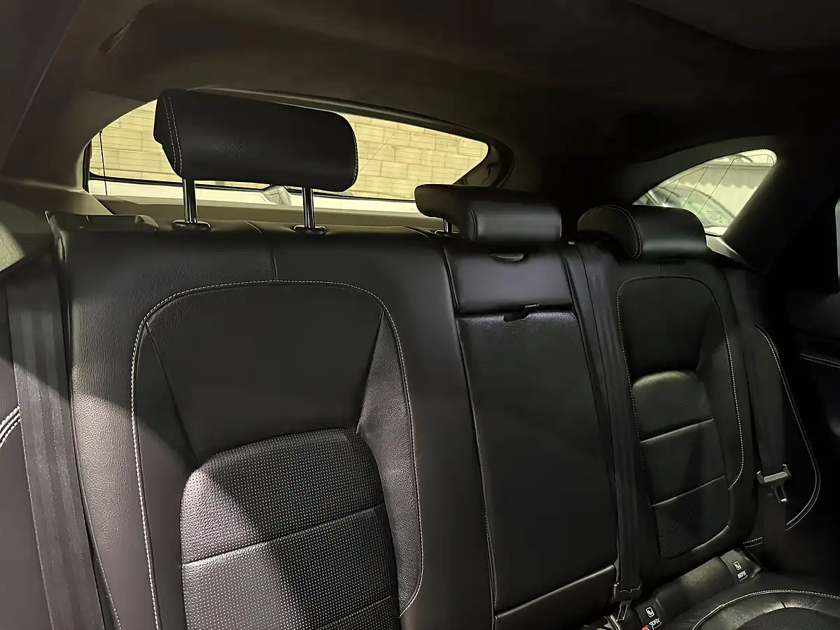 Used 2020 Jaguar F-Pace Chequered Flag Black - Interior and Exterior details 13