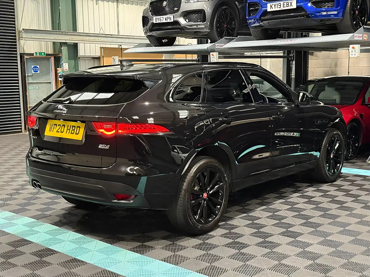Used 2020 Jaguar F-Pace Chequered Flag Black - Interior and Exterior details 9