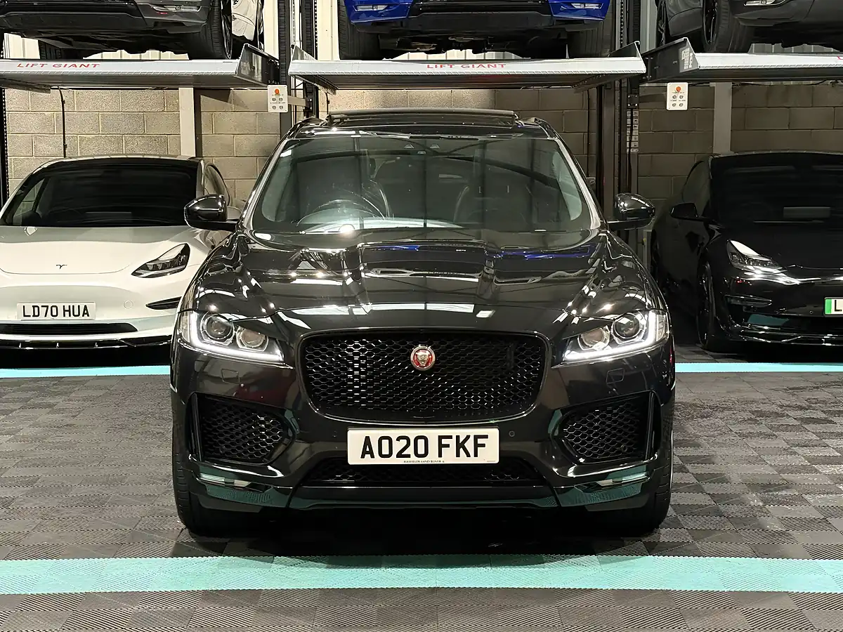 Used 2020 Jaguar F-Pace Chequered Flag Black - Interior and Exterior details 4