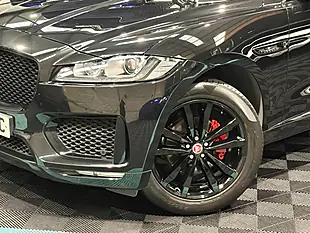 Used 2020 Jaguar F-Pace Chequered Flag Black - Interior and Exterior details 10