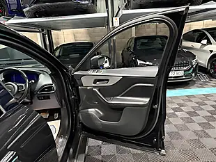 Used 2020 Jaguar F-Pace Chequered Flag Black - Interior and Exterior details 13