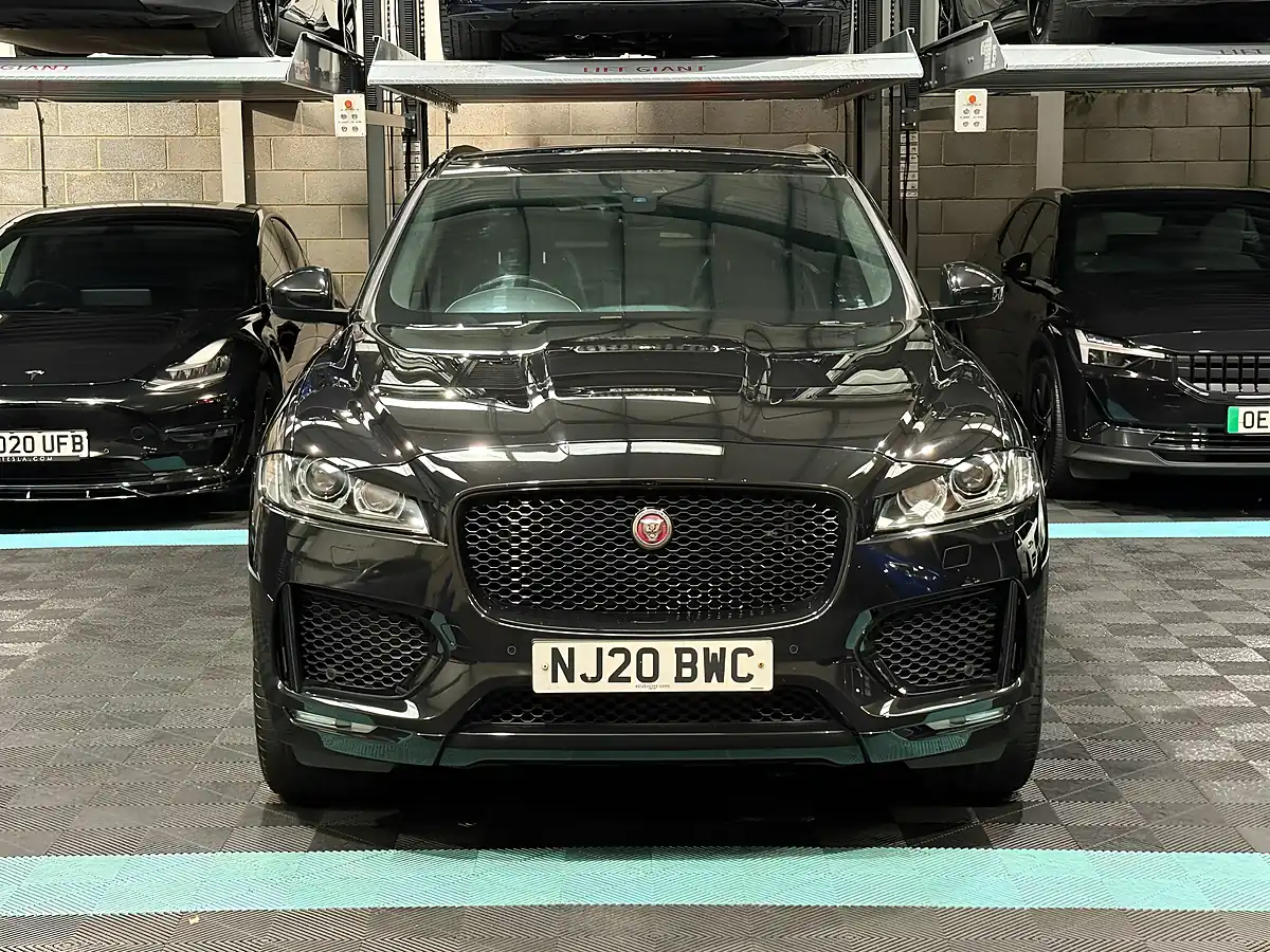 Used 2020 Jaguar F-Pace Chequered Flag Black - Interior and Exterior details 4