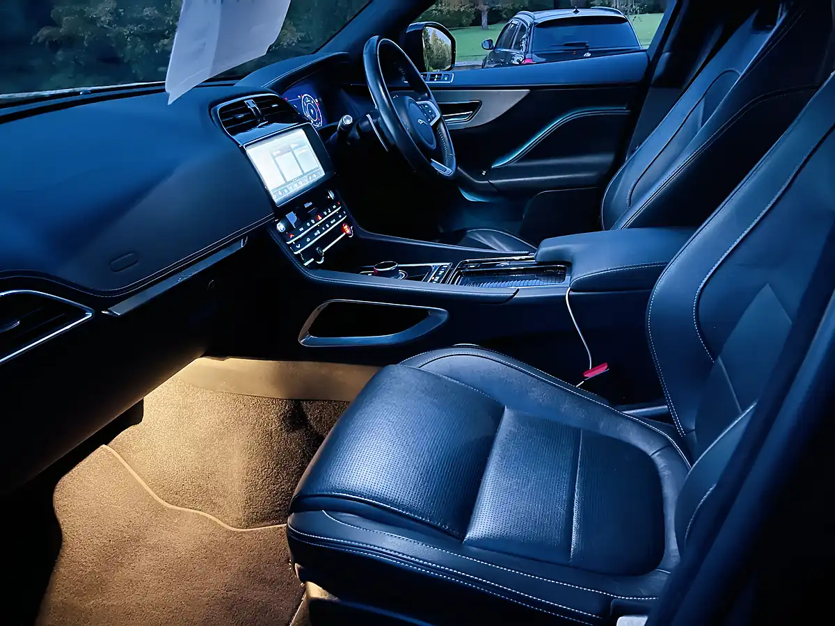 Used 2020 Jaguar F-Pace Chequered Flag Black - Interior and Exterior details 17