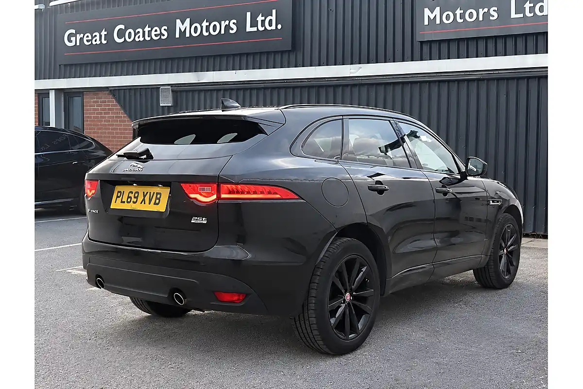 Used 2020 Jaguar F-Pace Chequered Flag Black - Interior and Exterior details 4