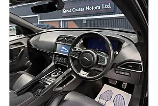 Used 2020 Jaguar F-Pace Chequered Flag Black - Interior and Exterior details 6