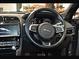 Used 2020 Jaguar F-Pace Chequered Flag Eiger Grey - Interior and Exterior details 10