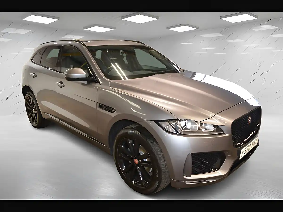 Used 2020 Jaguar F-Pace Chequered Flag Eiger Grey - Interior and Exterior details 4