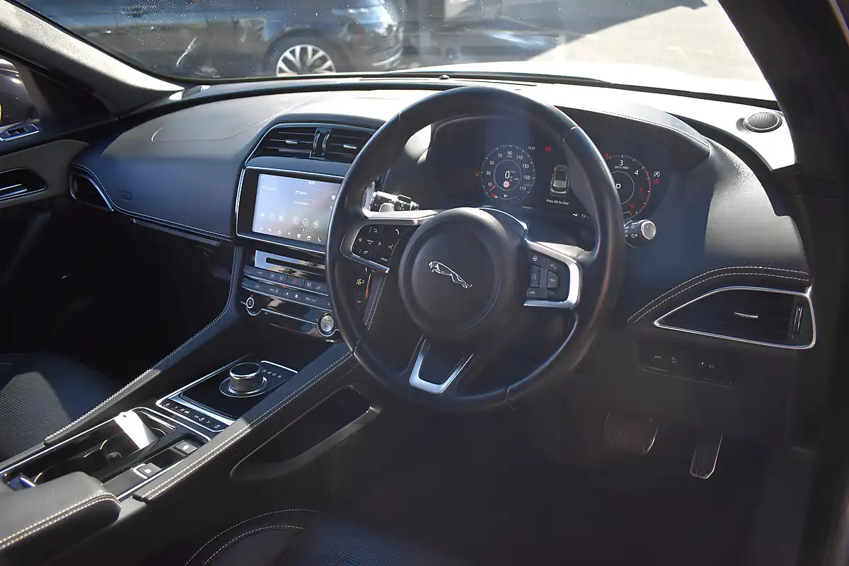 Used 2020 Jaguar F-Pace Chequered Flag Eiger Grey - Interior and Exterior details 8