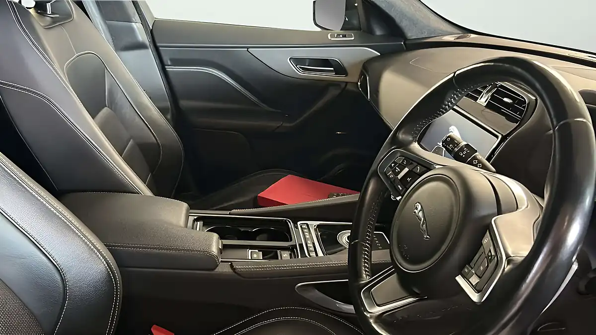 Used 2020 Jaguar F-Pace Chequered Flag Grey - Interior and Exterior details 14
