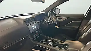 Used 2020 Jaguar F-Pace Chequered Flag Grey - Interior and Exterior details 19
