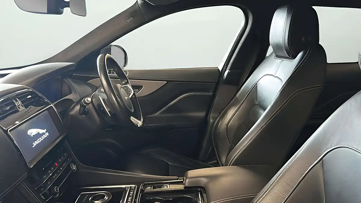 Used 2020 Jaguar F-Pace Chequered Flag Grey - Interior and Exterior details 20