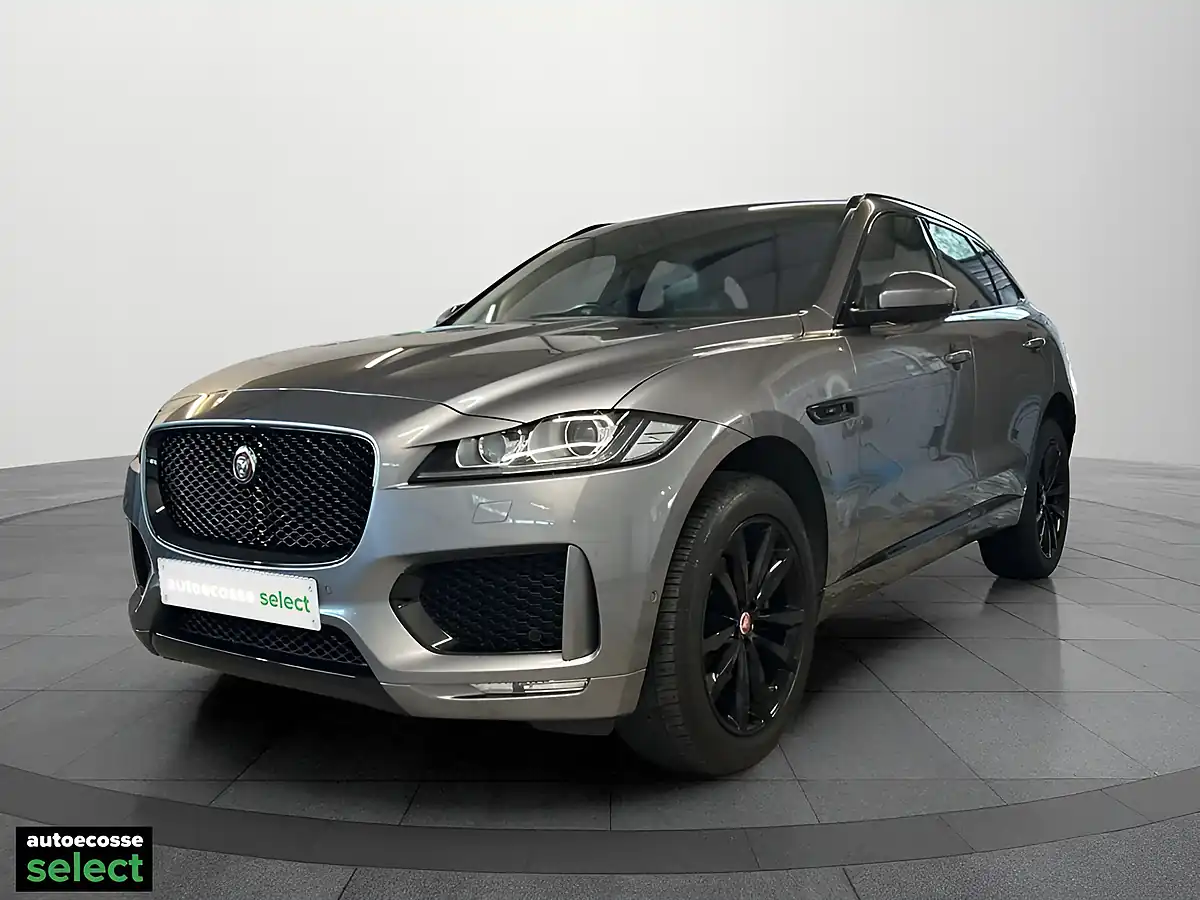 Used 2020 Jaguar F-Pace Chequered Flag Grey - Interior and Exterior details 4