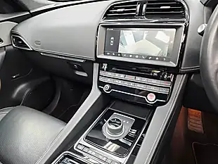 Used 2020 Jaguar F-Pace Chequered Flag Grey - Interior and Exterior details 17