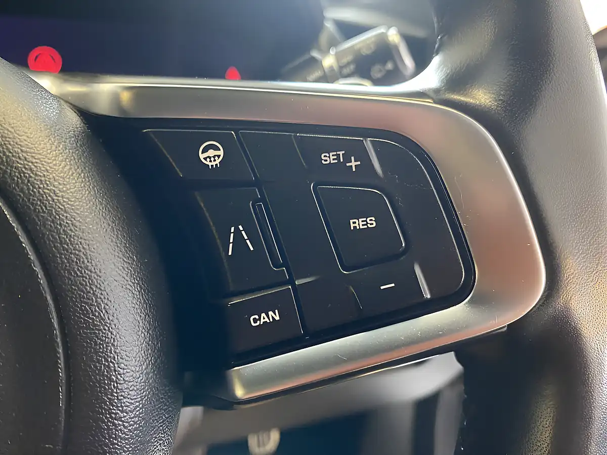 Used 2020 Jaguar F-Pace Chequered Flag Grey - Interior and Exterior details 15