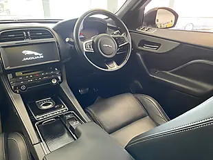 Used 2020 Jaguar F-Pace Chequered Flag Grey - Interior and Exterior details 8