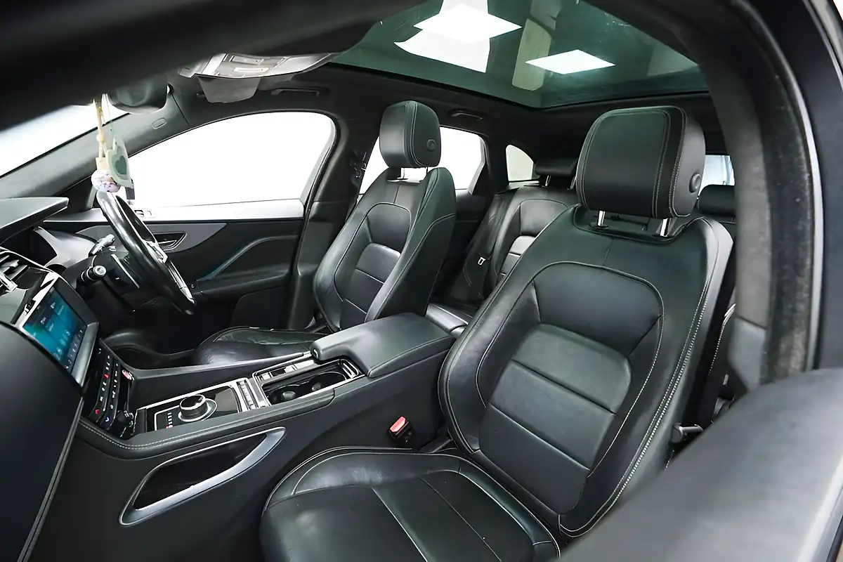 Used 2020 Jaguar F-Pace Chequered Flag Grey - Interior and Exterior details 19