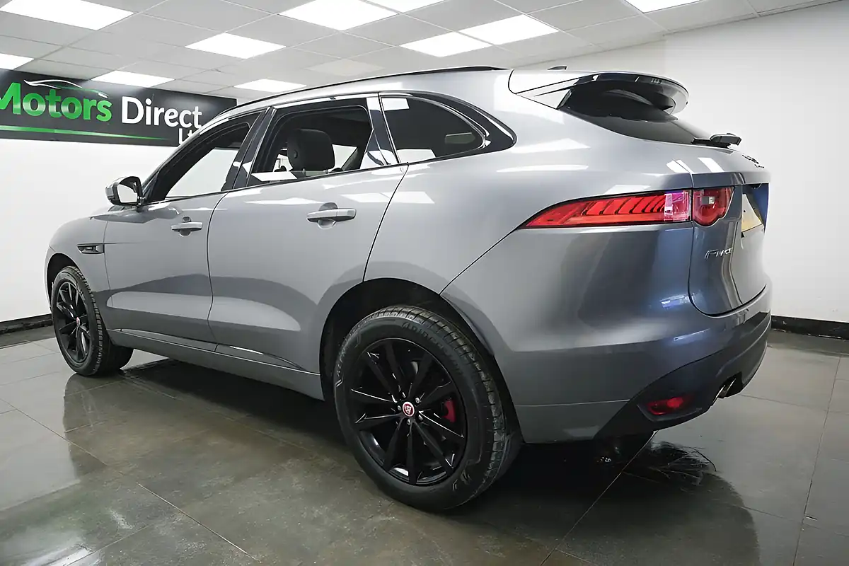 Used 2020 Jaguar F-Pace Chequered Flag Grey - Interior and Exterior details 6