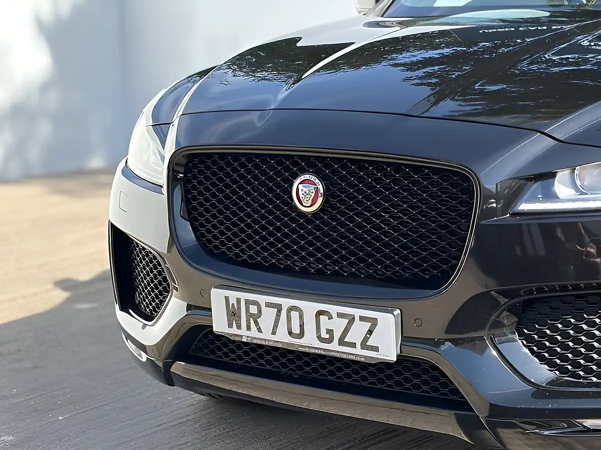 Used 2020 Jaguar F-Pace Chequered Flag Santorini Black - Interior and Exterior details 14