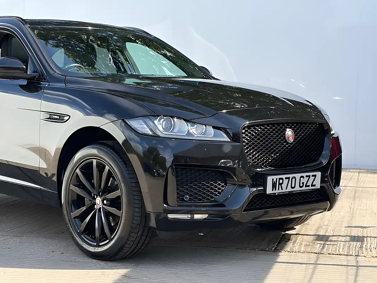Used 2020 Jaguar F-Pace Chequered Flag Santorini Black - Interior and Exterior details 2