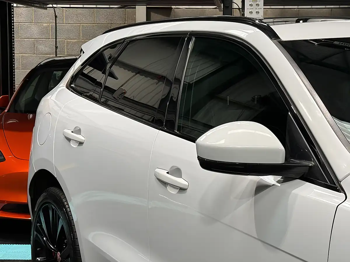 Used 2020 Jaguar F-Pace Chequered Flag White - Interior and Exterior details 10