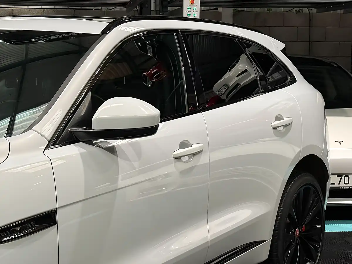 Used 2020 Jaguar F-Pace Chequered Flag White - Interior and Exterior details 11