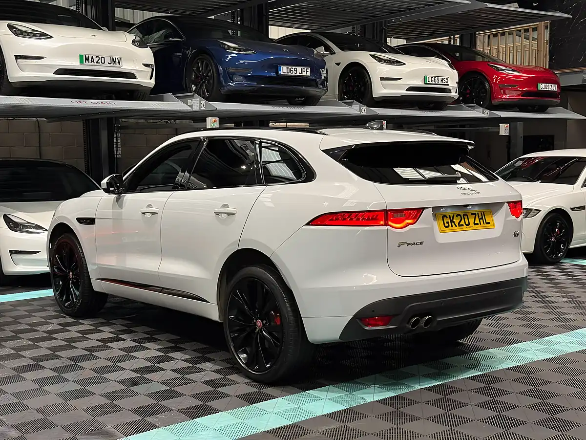 Used 2020 Jaguar F-Pace Chequered Flag White - Interior and Exterior details 6