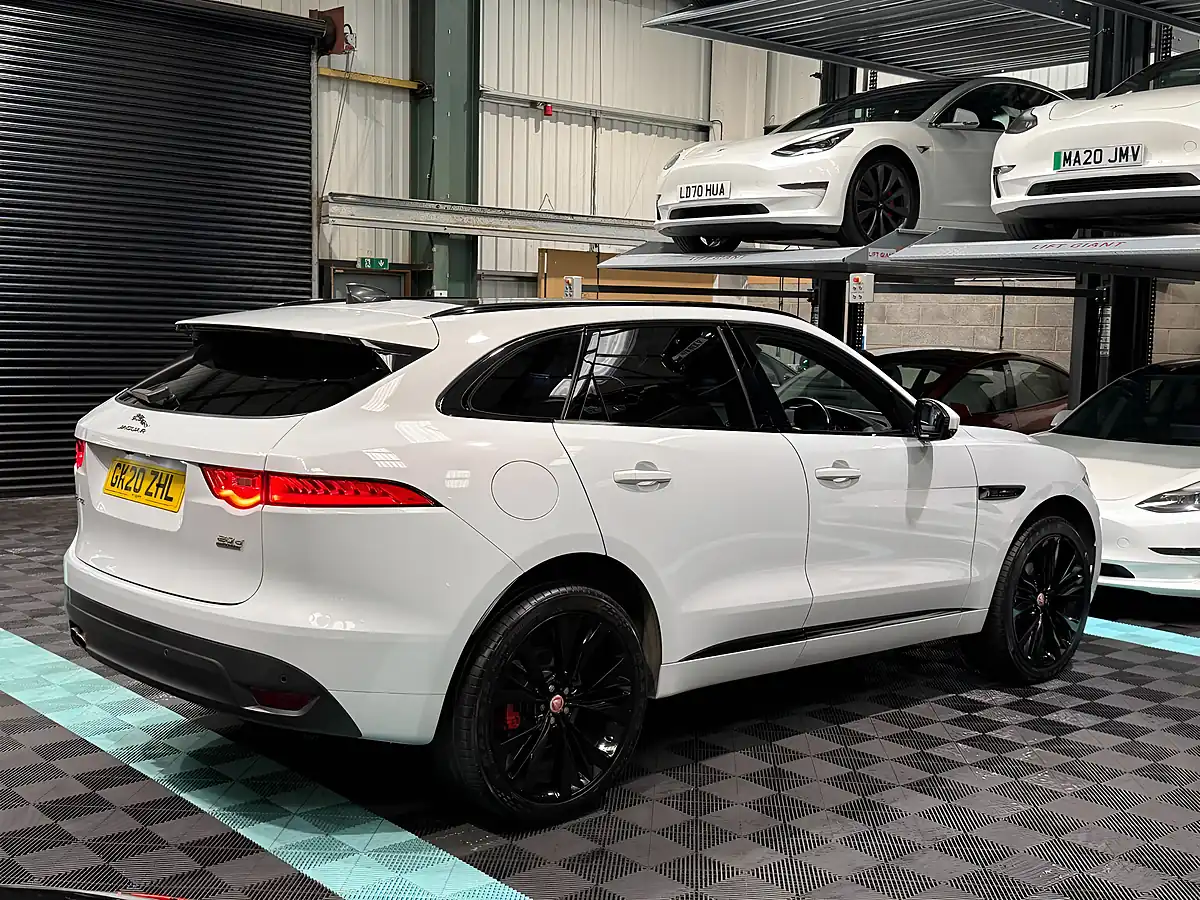 Used 2020 Jaguar F-Pace Chequered Flag White - Interior and Exterior details 8