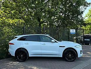 Used 2020 Jaguar F-Pace Chequered Flag White - Interior and Exterior details 10
