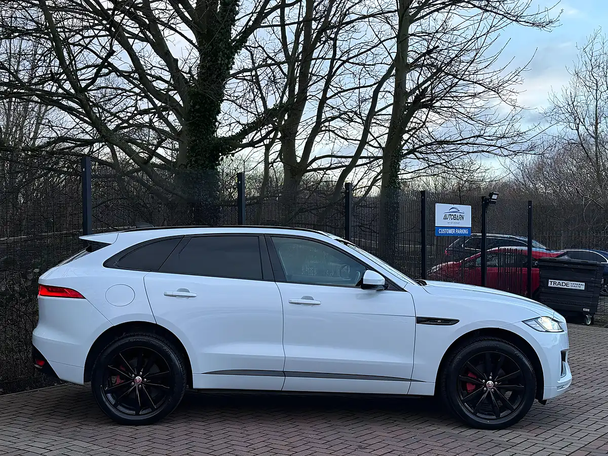 Used 2020 Jaguar F-Pace Chequered Flag White - Interior and Exterior details 10