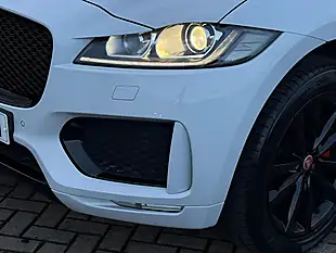 Used 2020 Jaguar F-Pace Chequered Flag White - Interior and Exterior details 14