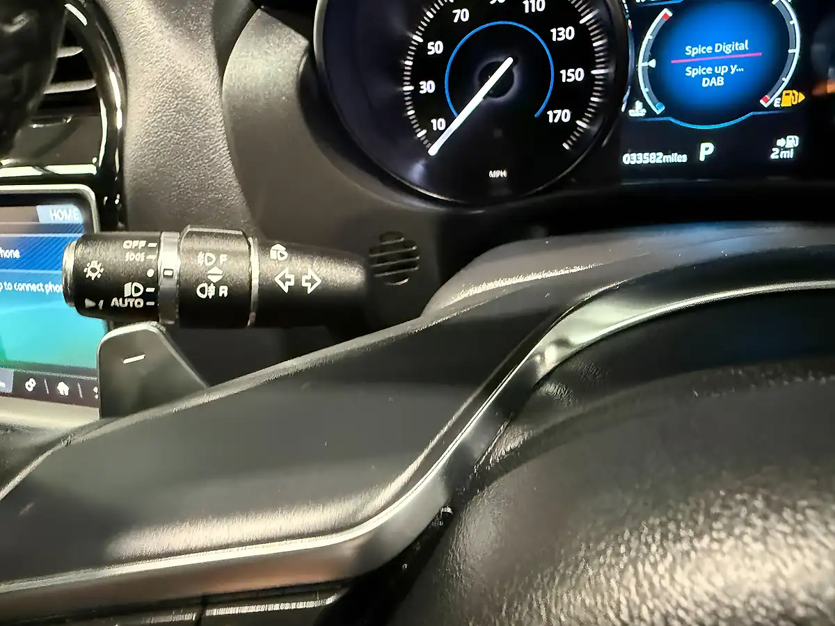 Used 2020 Jaguar F-Pace R-Sport Black - Interior and Exterior details 17