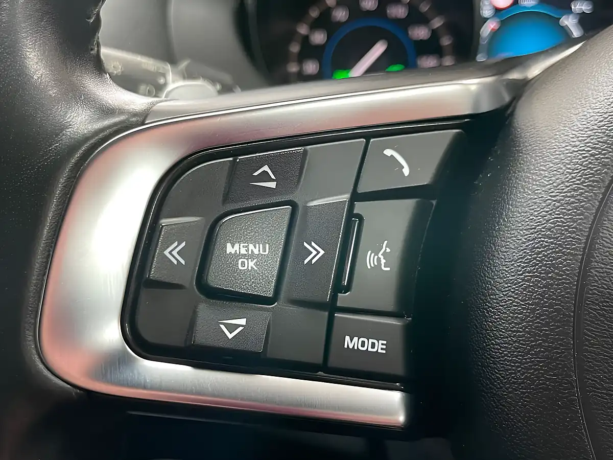 Used 2020 Jaguar F-Pace R-Sport Black - Interior and Exterior details 16