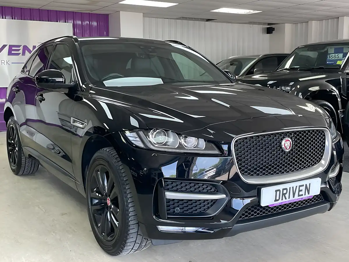 Used 2020 Jaguar F-Pace R-Sport Black - Interior and Exterior details 3