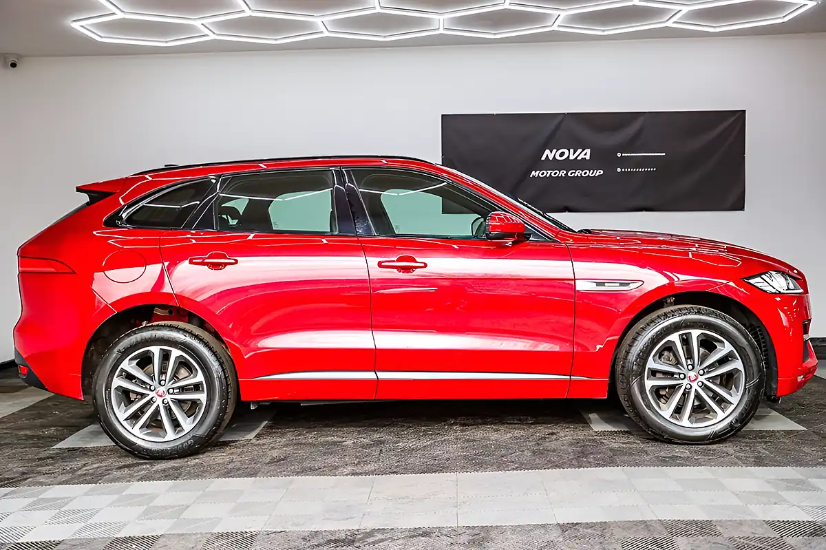 Used 2020 Jaguar F-Pace R-Sport Red - Interior and Exterior details 5