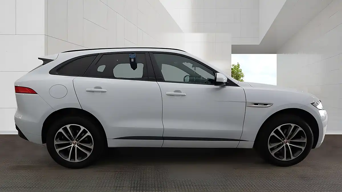 Used 2020 Jaguar F-Pace R-Sport White - Interior and Exterior details 5