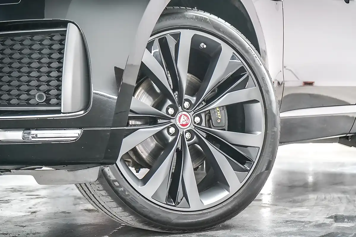 Used 2020 Jaguar F-Pace Sport Santorini Black - Interior and Exterior details 2