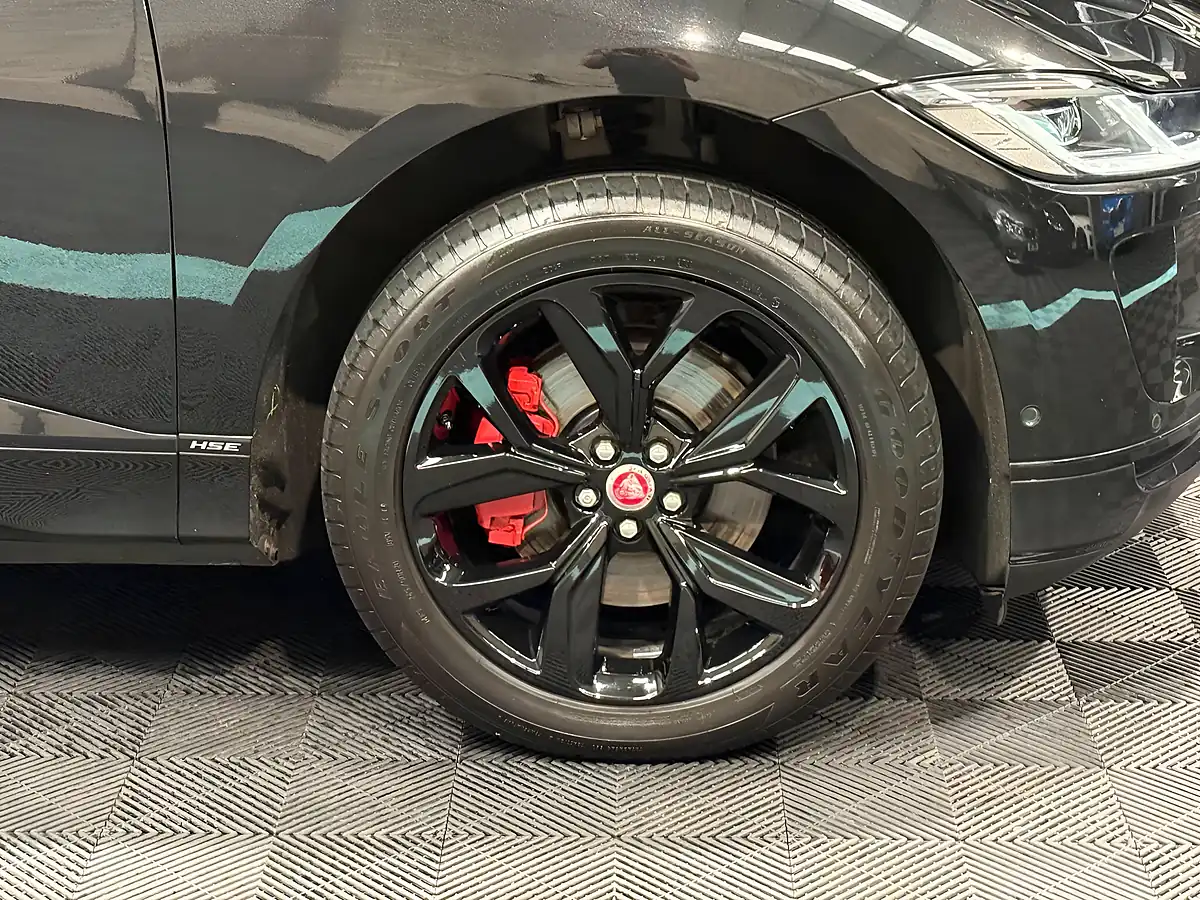 Used 2020 Jaguar I-Pace Hse Black - Interior and Exterior details 11