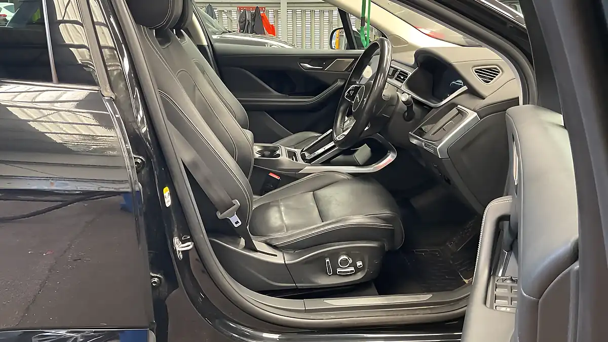 Used 2020 Jaguar I-Pace Hse Black - Interior and Exterior details 7