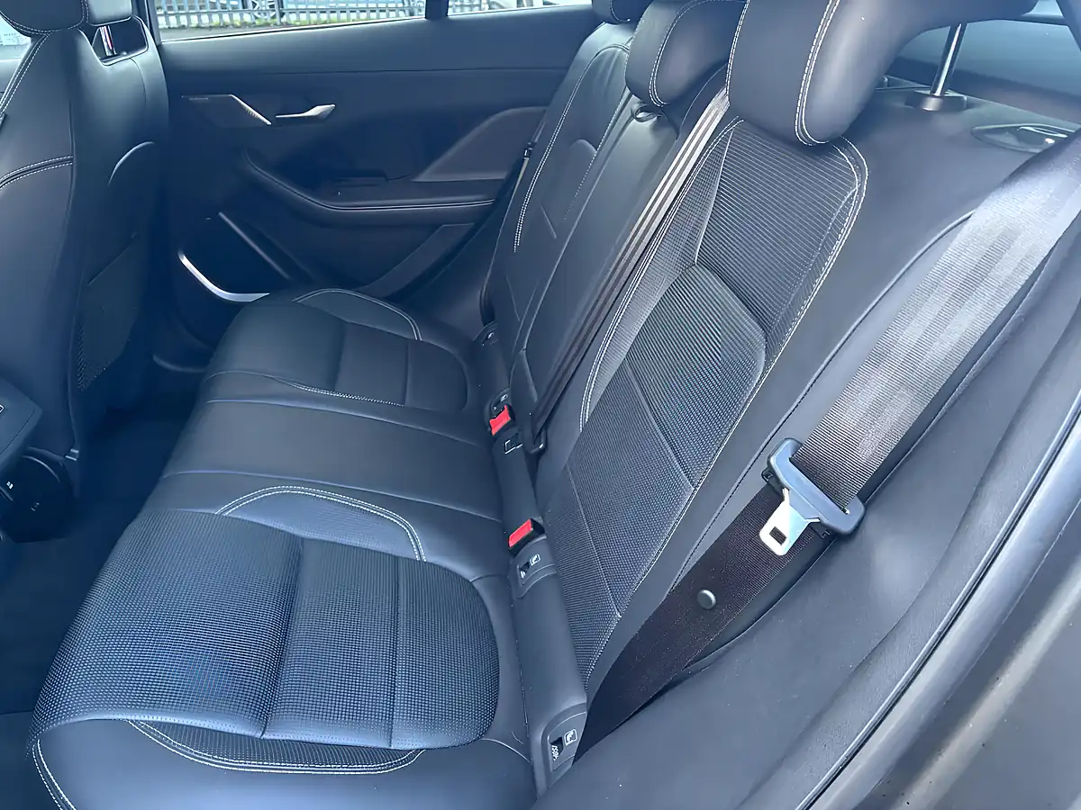 Used 2020 Jaguar I-Pace Hse Black - Interior and Exterior details 14