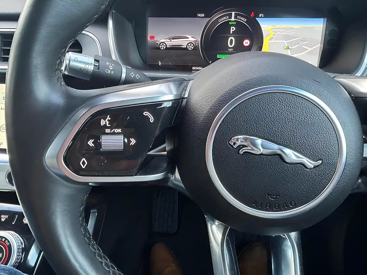 Used 2020 Jaguar I-Pace Hse Black - Interior and Exterior details 16