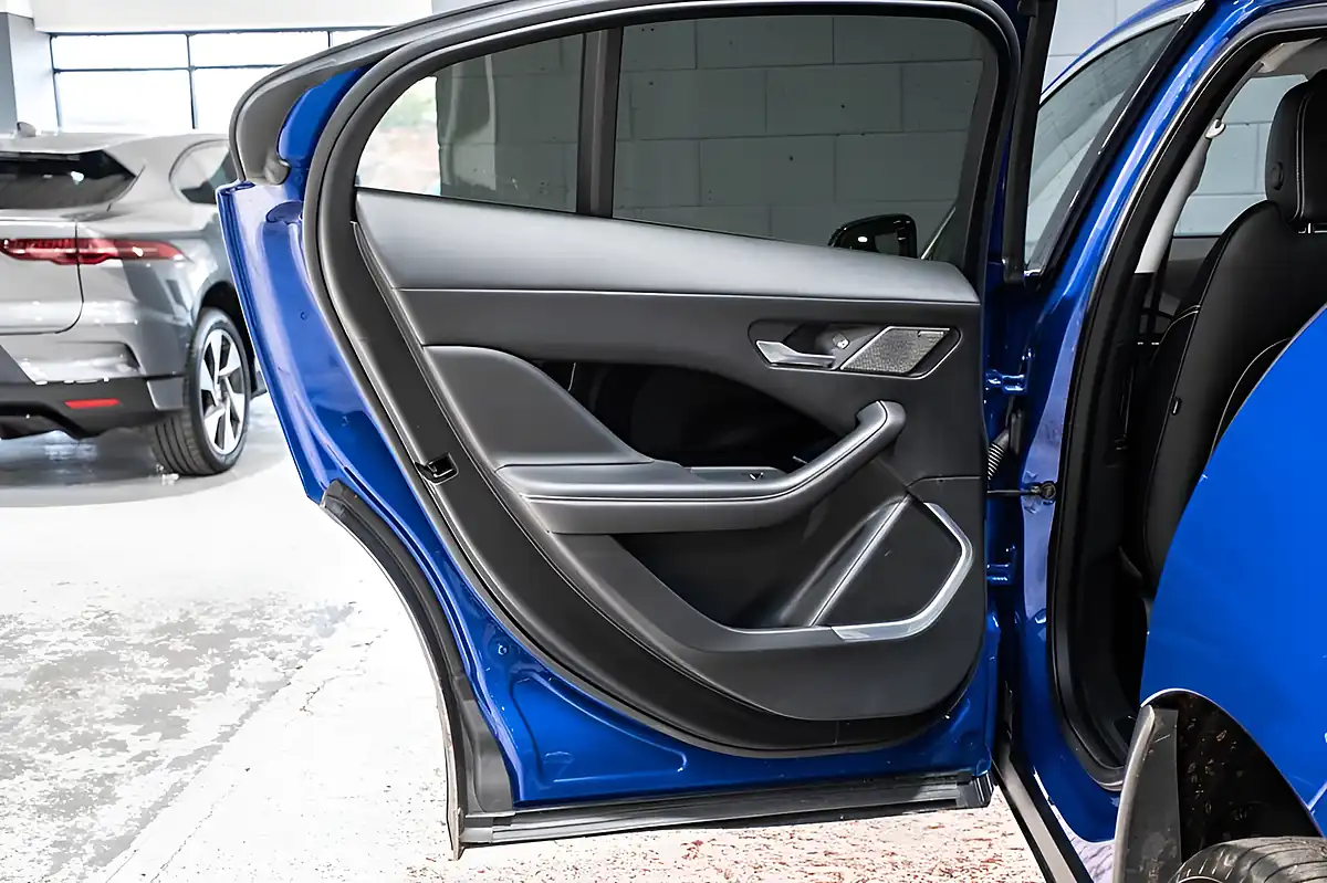 Used 2020 Jaguar I-Pace Hse Blue - Interior and Exterior details 15