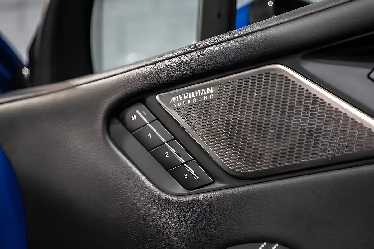 Used 2020 Jaguar I-Pace Hse Blue - Interior and Exterior details 9