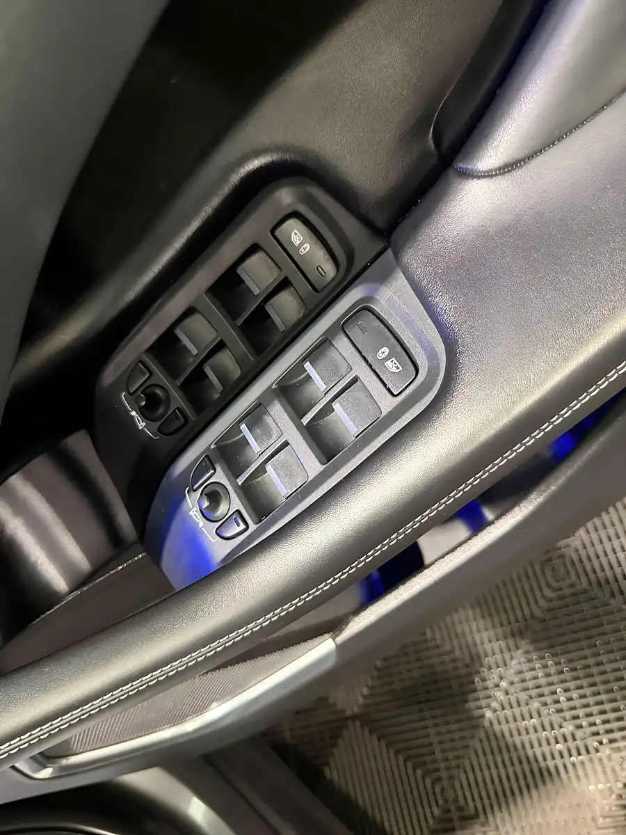 Used 2020 Jaguar I-Pace Hse Grey - Interior and Exterior details 16